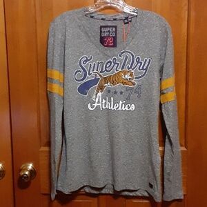 Super Dry Co 72 Athletics Mina GraphicTop